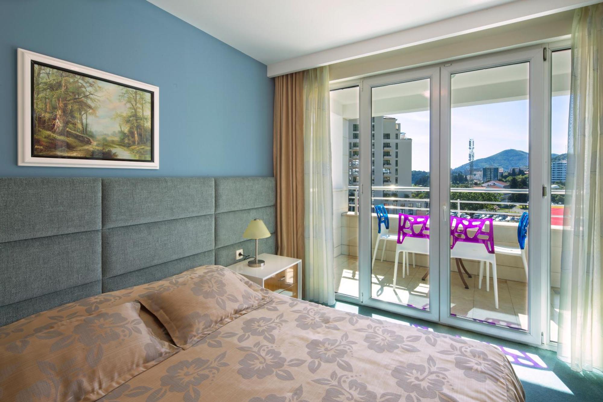 בודווה Hotel Bella Vista מראה חיצוני תמונה